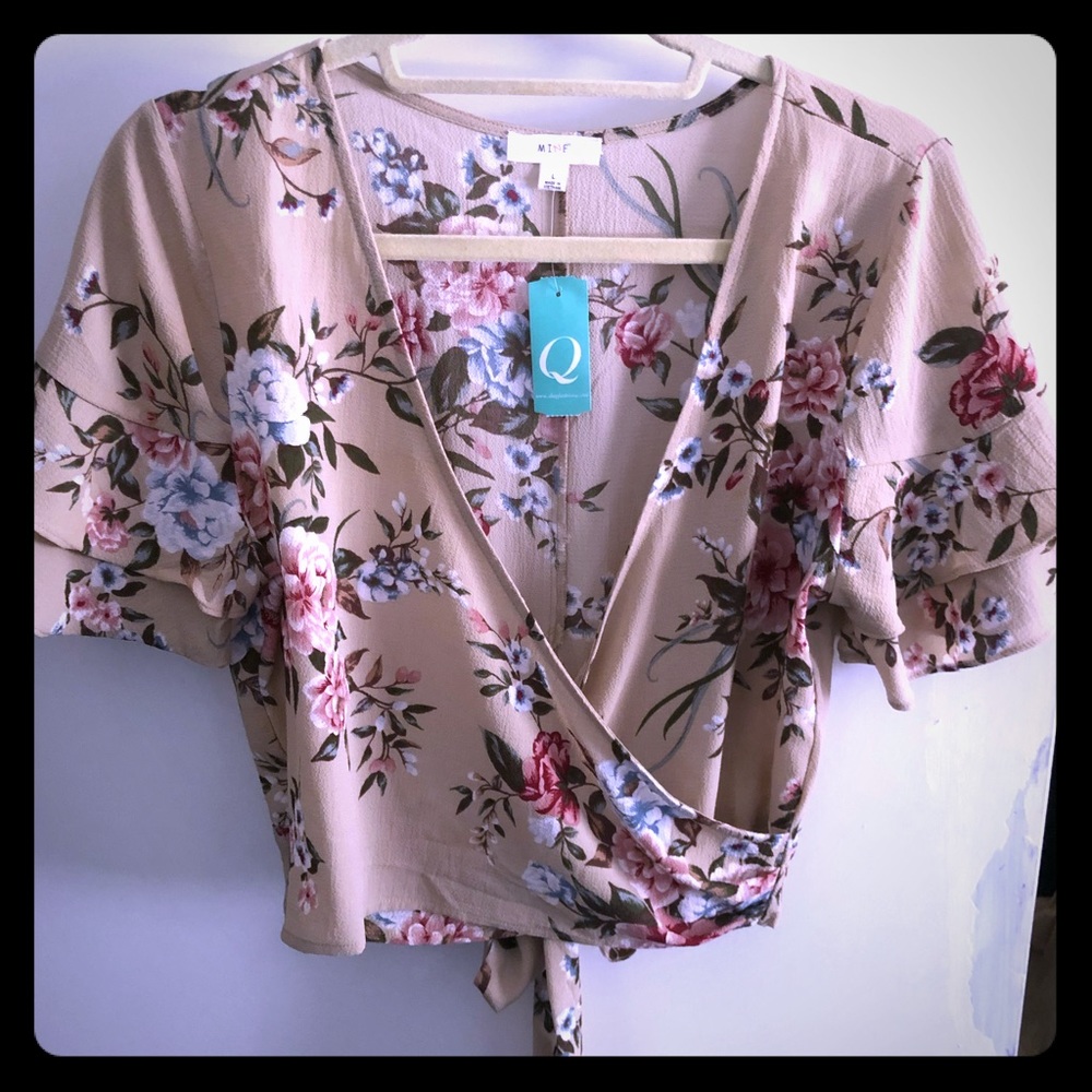 NWT Floral Top